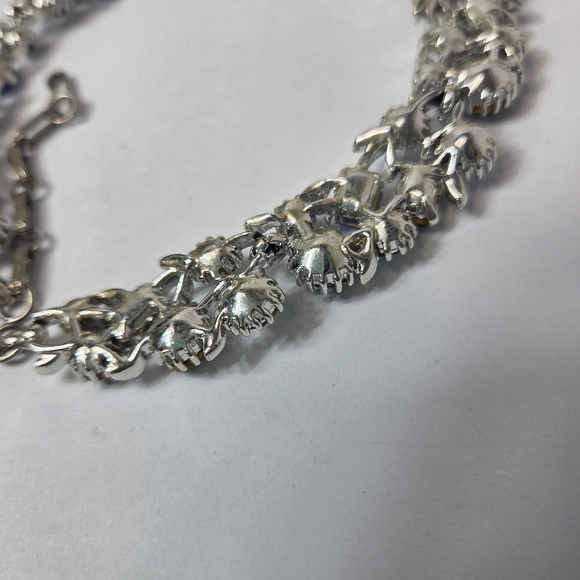 vtg Lisner blue green prong set rhinestone necklace mid century blingy signed - Picture 12 of 16